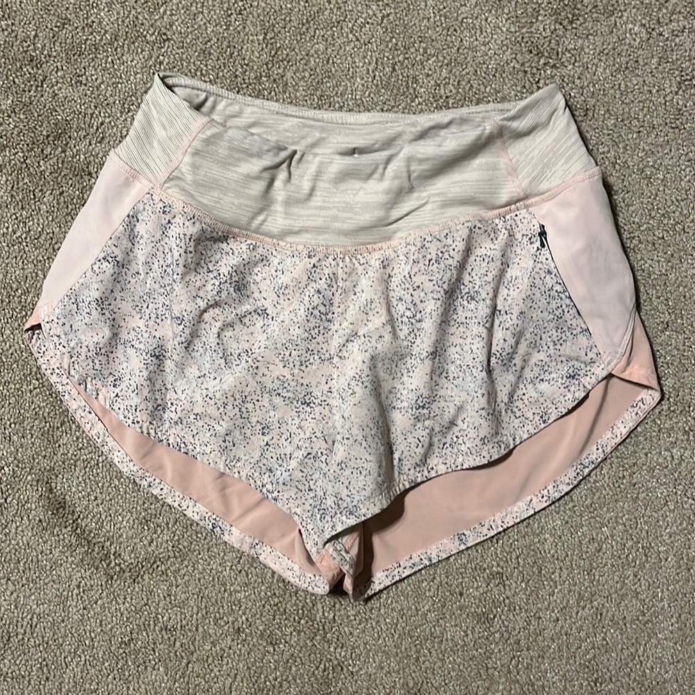Outdoor Voices Hudson 2.5" Short
